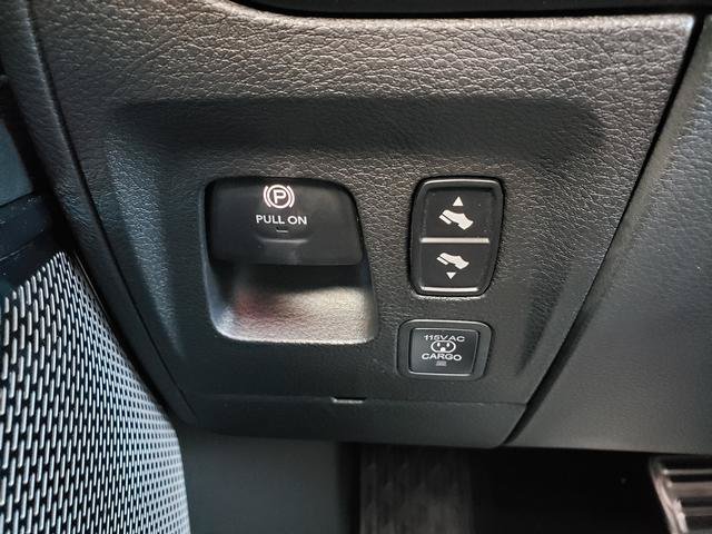 New 2027 RAM 1500 RHO w/ RHO Level 1 Equipment Group AWD/4WD image 29