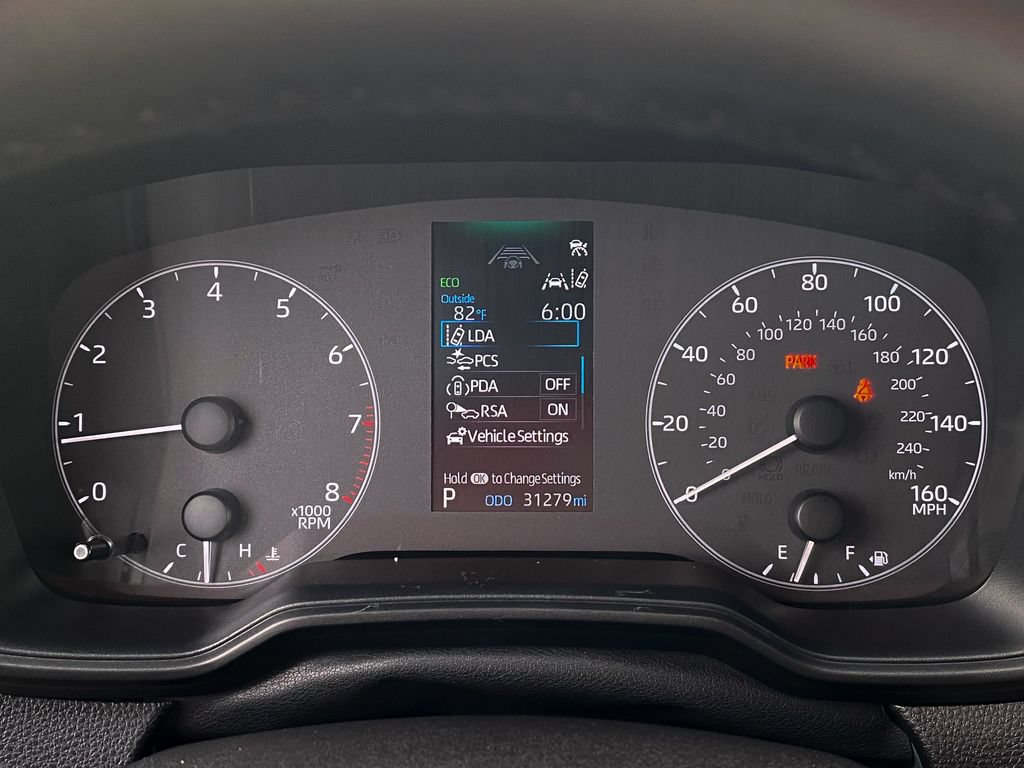 Certified 2025 Toyota Corolla SE FWD image 26