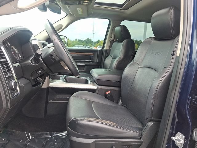 Used 2017 RAM 1500 Laramie w/ Convenience Group AWD/4WD image 13