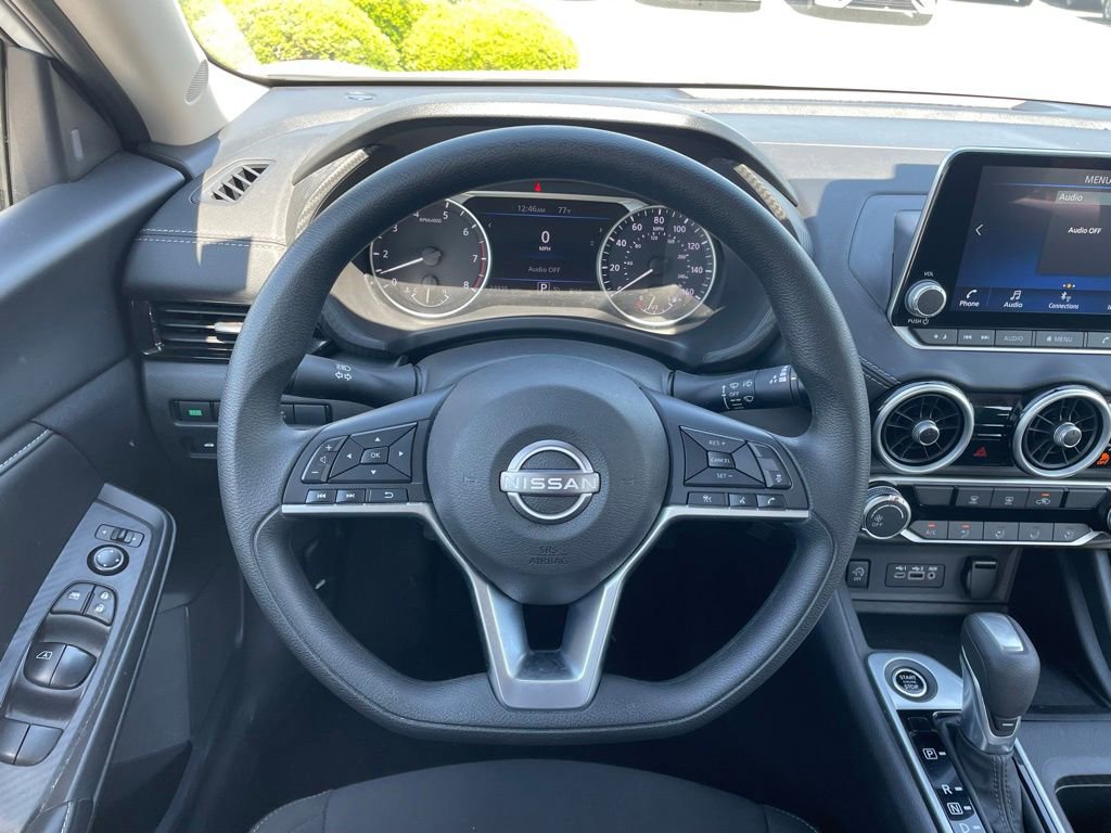 Used 2025 Nissan Sentra SV FWD image 13