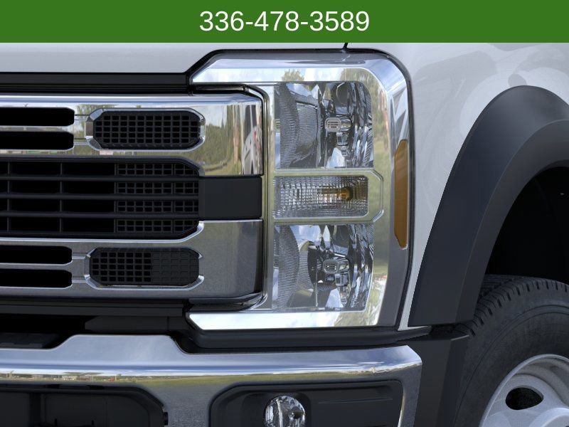 New 2026 Ford F550 4x4 Crew Cab image 18