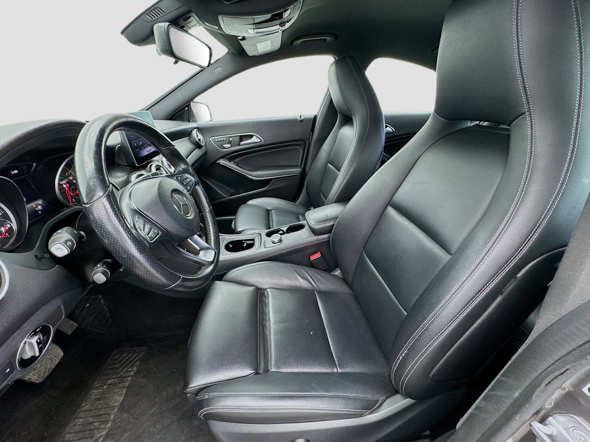 Used 2019 Mercedes-Benz CLA 250 image 13