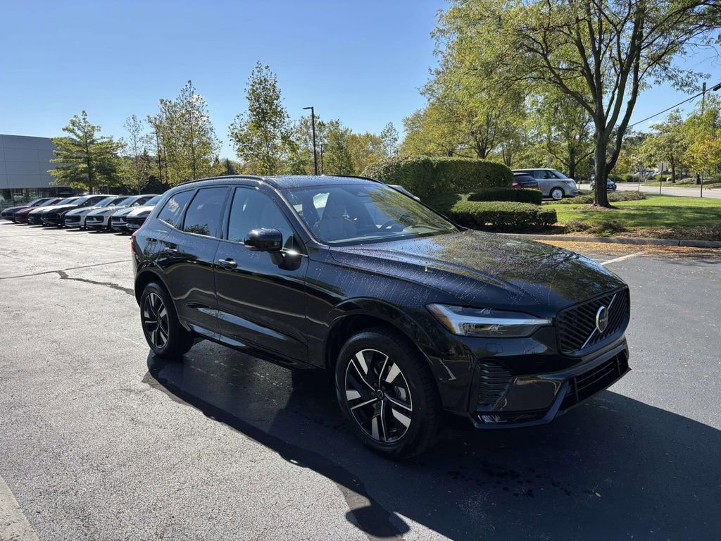 New 2026 Volvo XC60 B5 Plus w/ Protection Package Premier