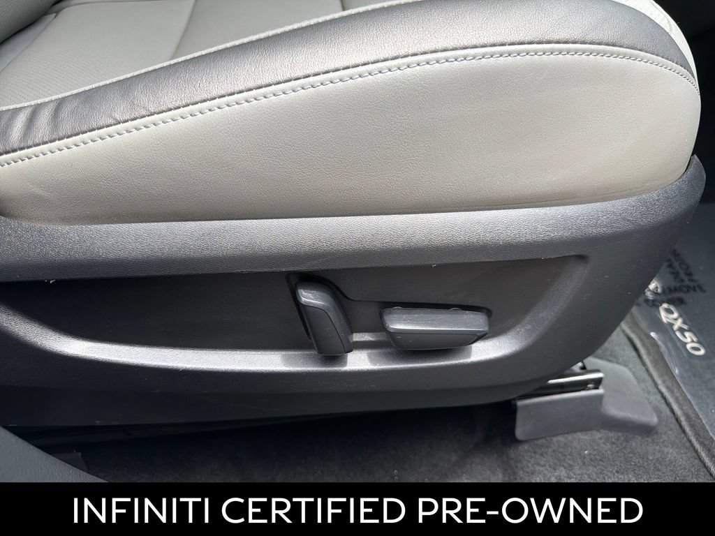 Certified 2023 INFINITI QX50 Luxe FWD image 40