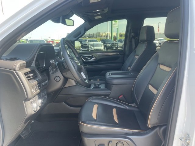 Used 2023 GMC Yukon AT4 w/ AT4 Premium Plus Package image 21