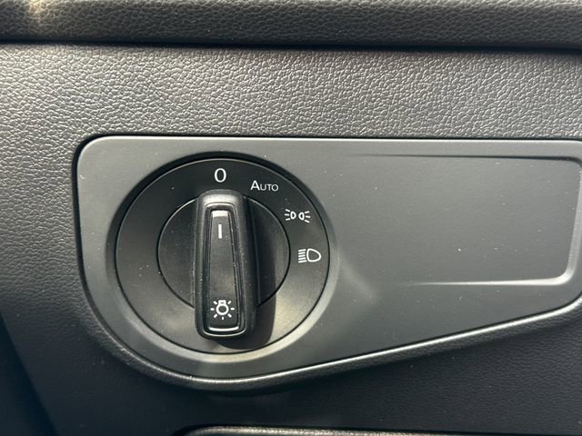 Certified 2023 Volkswagen Tiguan S image 42