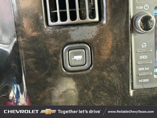Used 2018 Chevrolet Express 2500 Extended w/ Enhanced Convenience Package RWD image 27