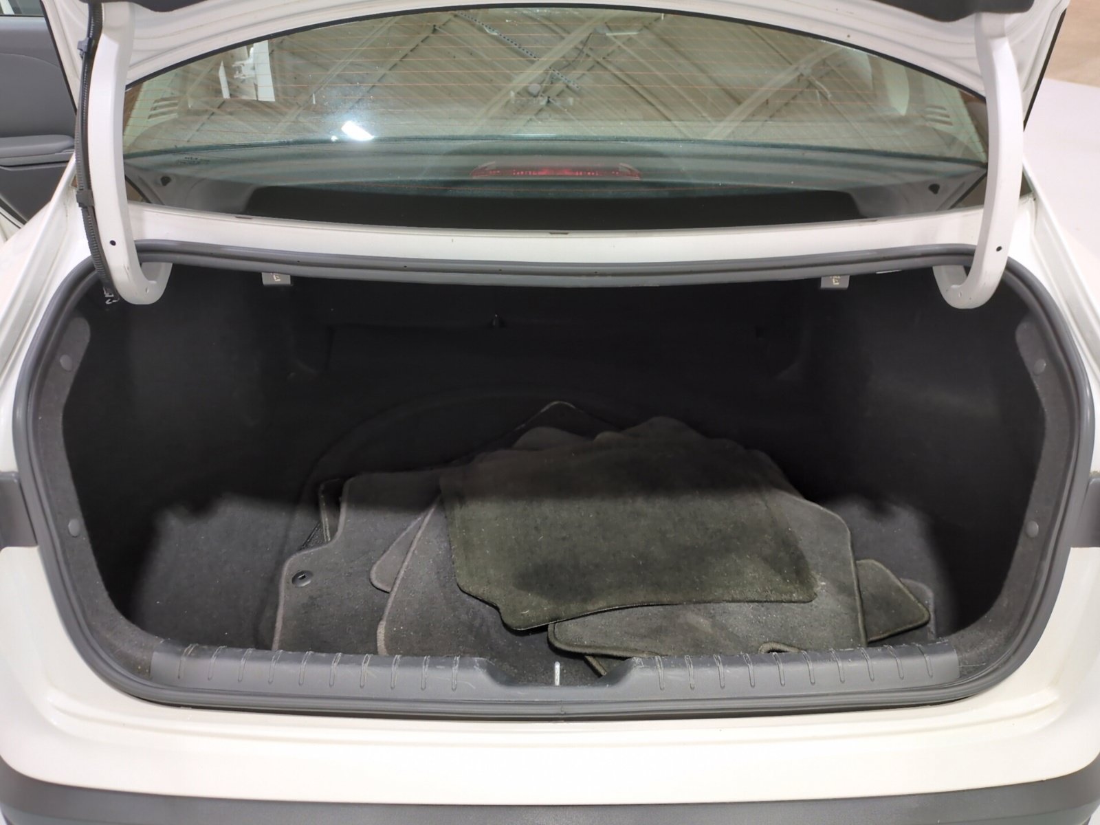Certified 2025 Kia K4 FWD image 12