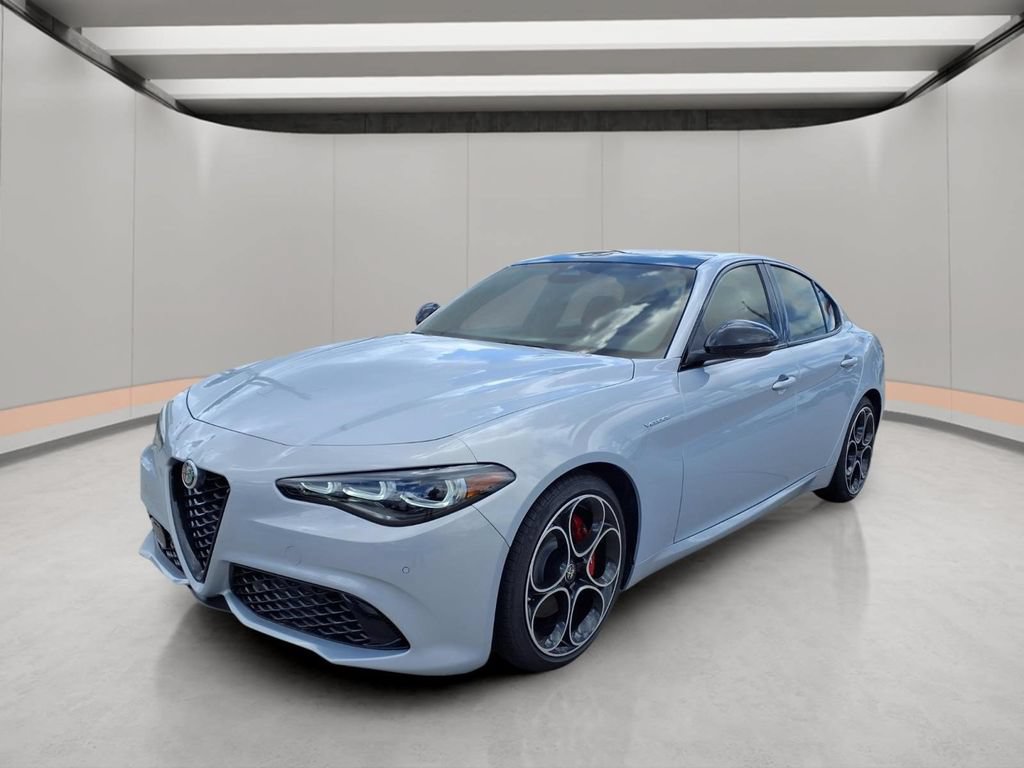 New 2026 Alfa Romeo Giulia RWD image 3