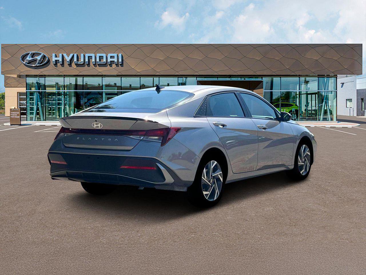 New 2025 Hyundai Elantra Sport image 7