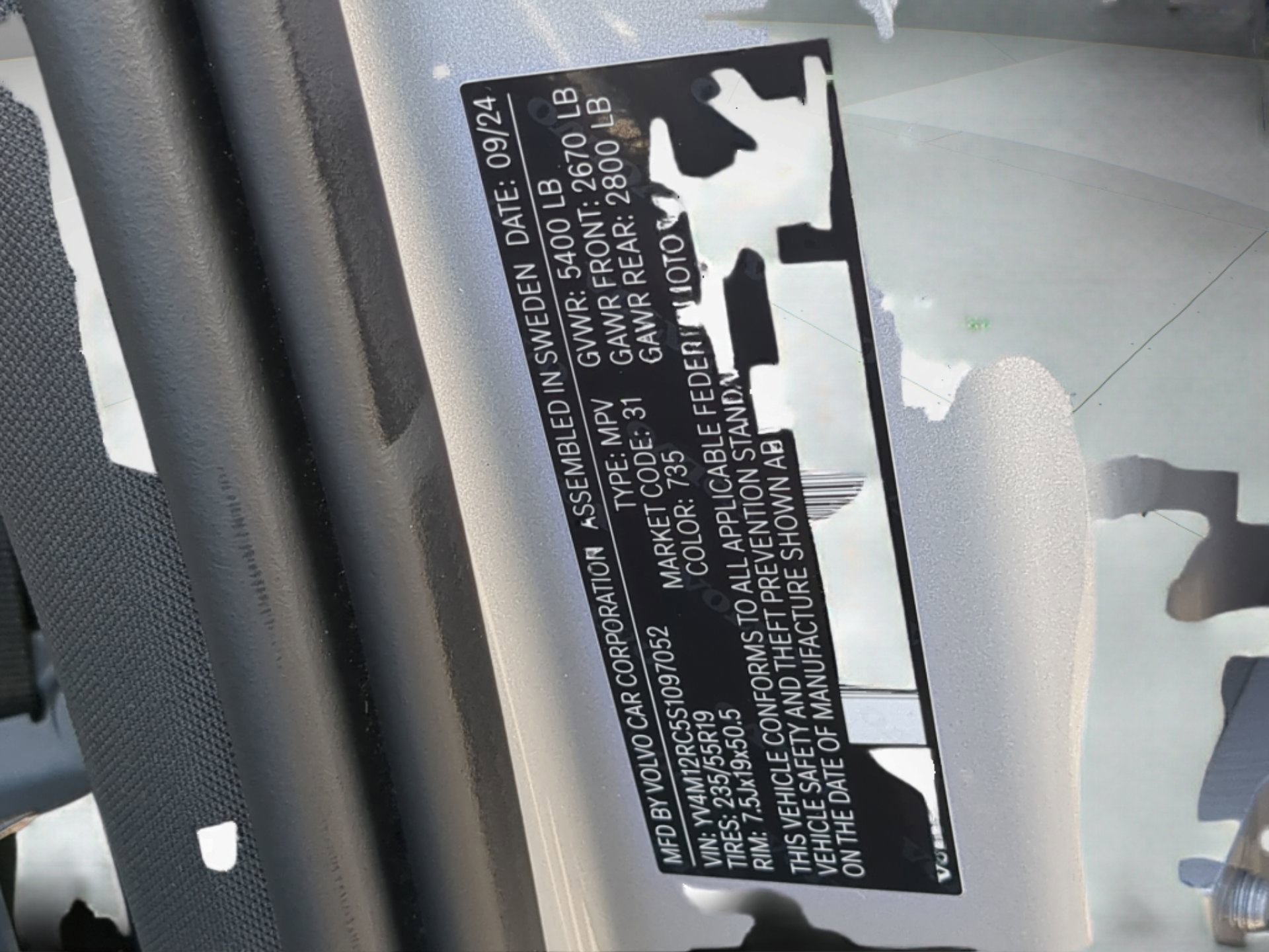 Used 2025 Volvo XC60 B5 Plus image 65