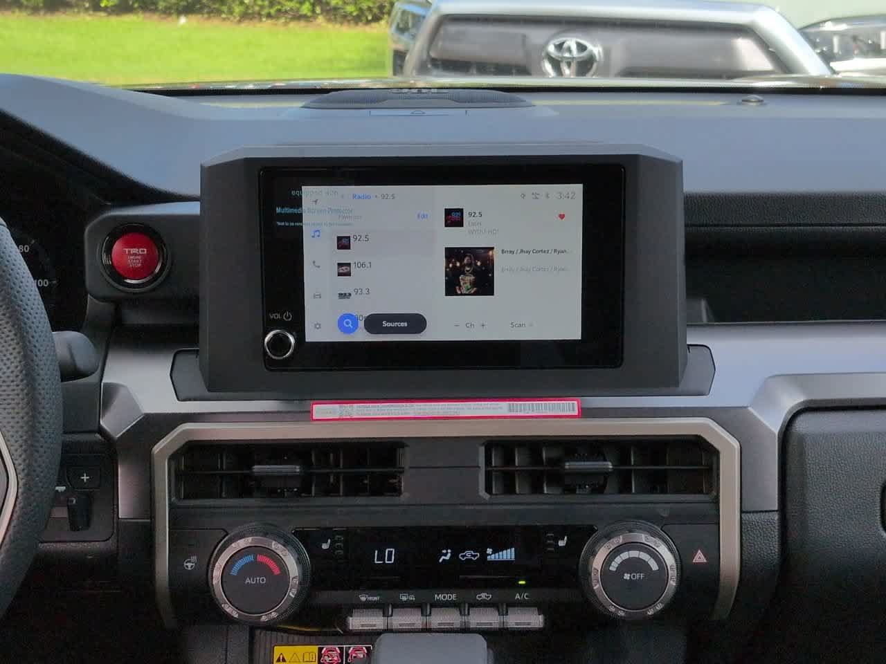 New 2026 Toyota Tacoma TRD Off-Road AWD/4WD image 17