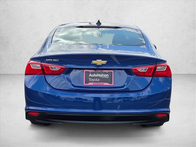 Used 2023 Chevrolet Malibu LS image 7