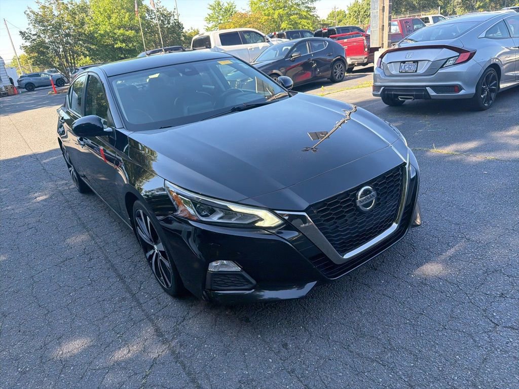 Used 2020 Nissan Altima 2.5 SR FWD image 3