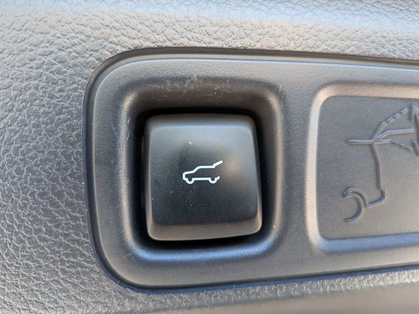 Used 2024 Ford Expedition Limited RWD image 35
