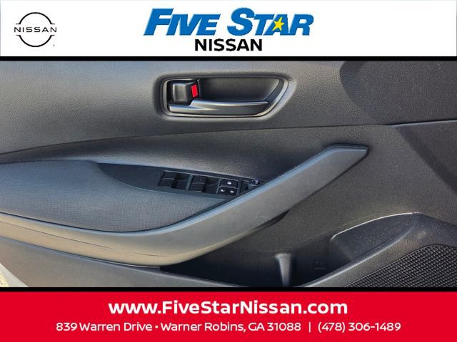 Used 2023 Toyota Corolla LE image 29