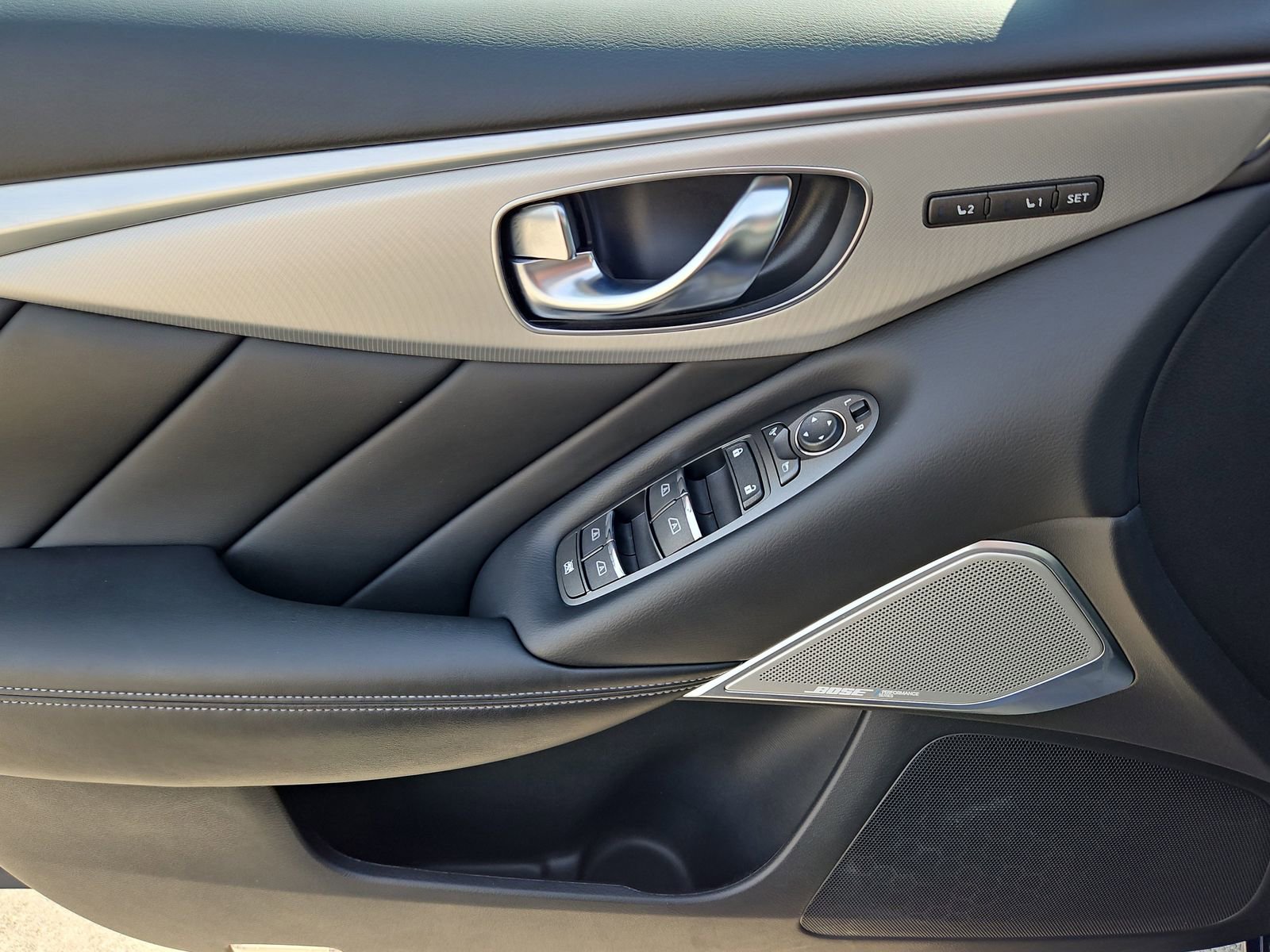 Used 2024 INFINITI Q50 Luxe w/ Cargo Package image 22