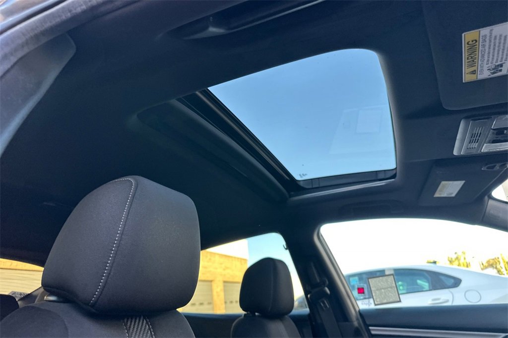 Used 2018 Honda Civic EX image 17