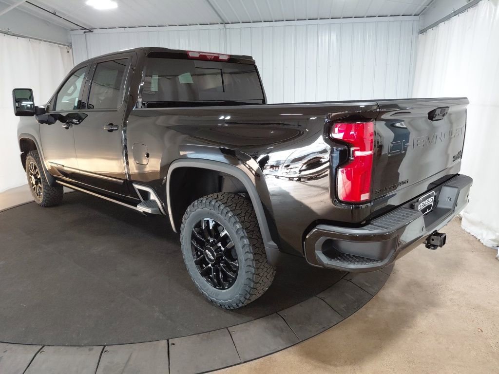 New 2026 Chevrolet Silverado 3500 High Country w/ Midnight Edition image 6