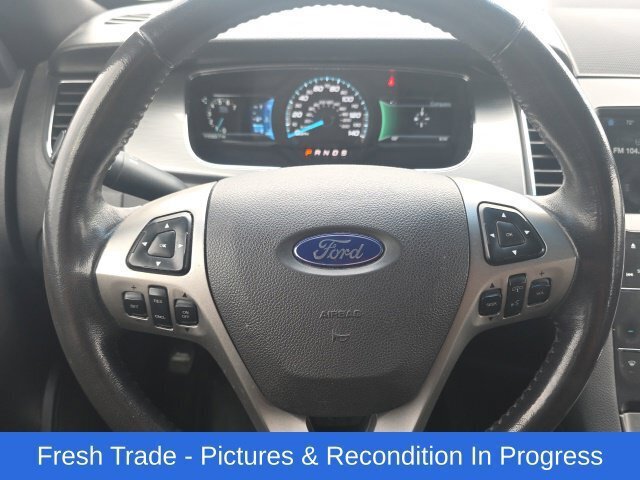 Used 2016 Ford Taurus SEL w/ Equipment Group 201A FWD image 11