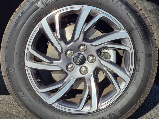 Certified 2024 Lincoln Corsair AWD w/ Equipment Group 101A image 17