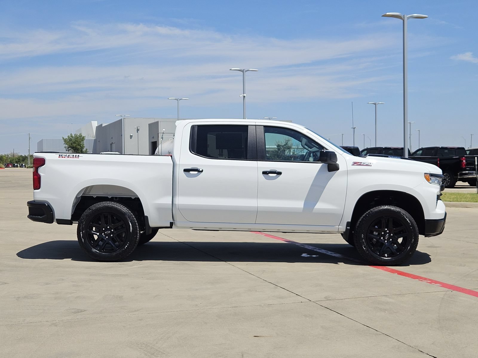 New 2026 Chevrolet Silverado 1500 LT Trail Boss w/ Convenience Package II AWD/4WD image 7