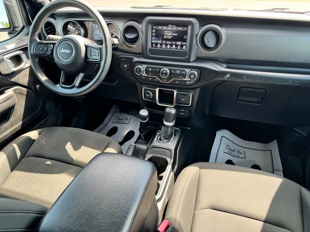 Used 2022 Jeep Wrangler Unlimited Sport AWD/4WD image 12