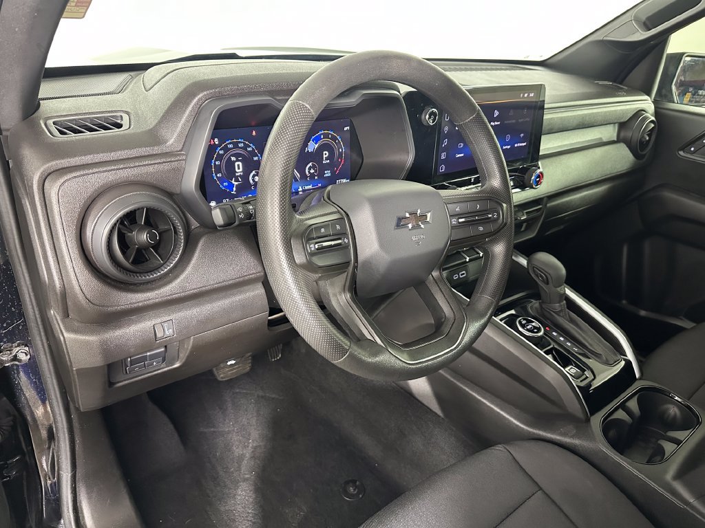 Used 2024 Chevrolet Colorado Trail Boss w/ Advanced Trailering Package AWD/4WD image 11