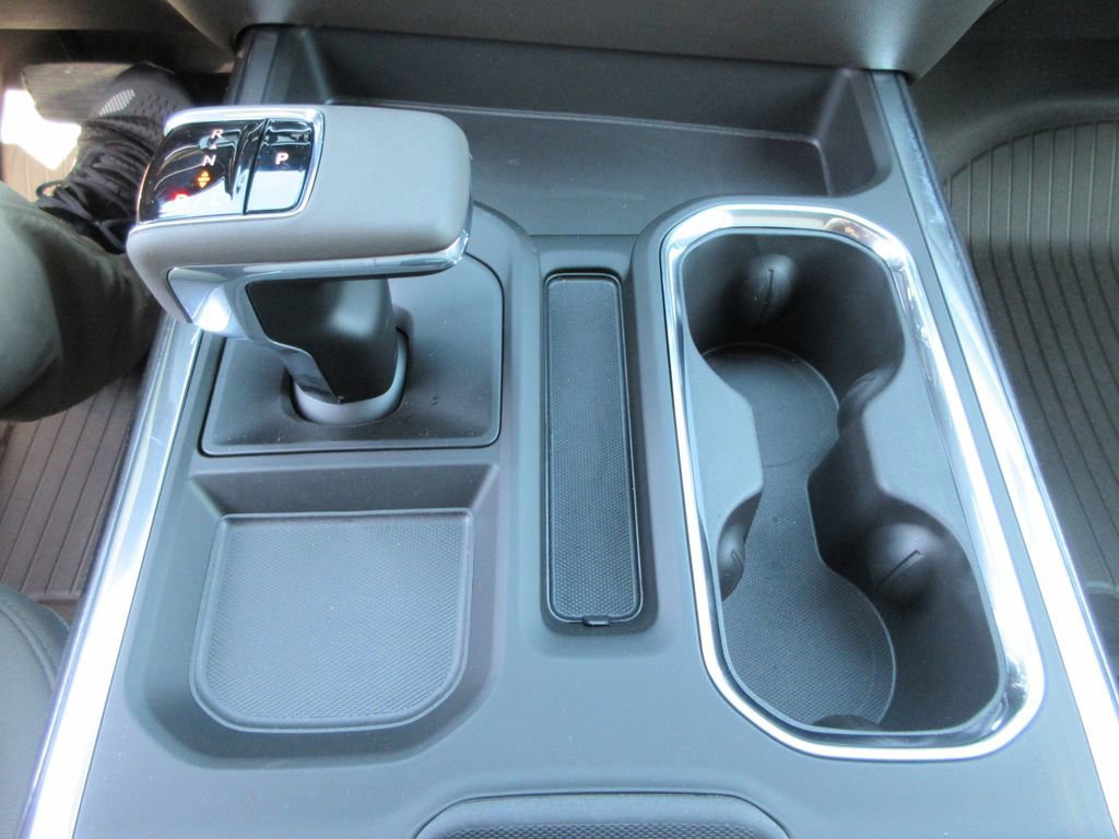 New 2026 Chevrolet Silverado 1500 LTZ w/ LTZ Premium Package image 32
