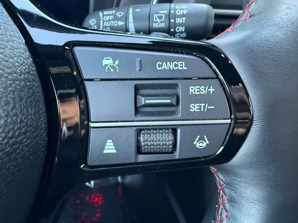 Used 2025 Honda Pilot Black Edition image 22