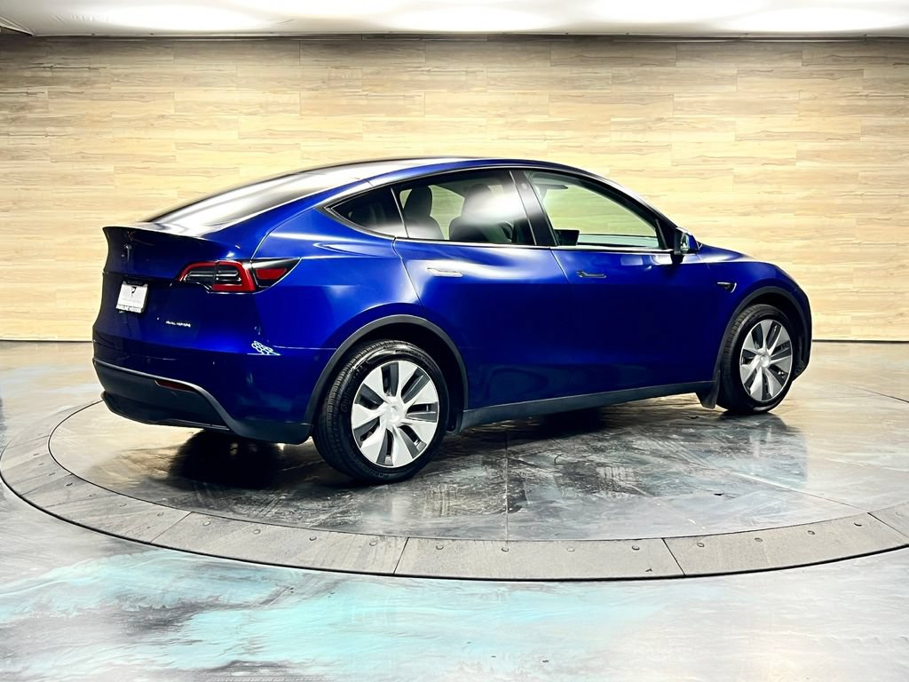 Used 2023 Tesla Model Y Long Range AWD/4WD image 22