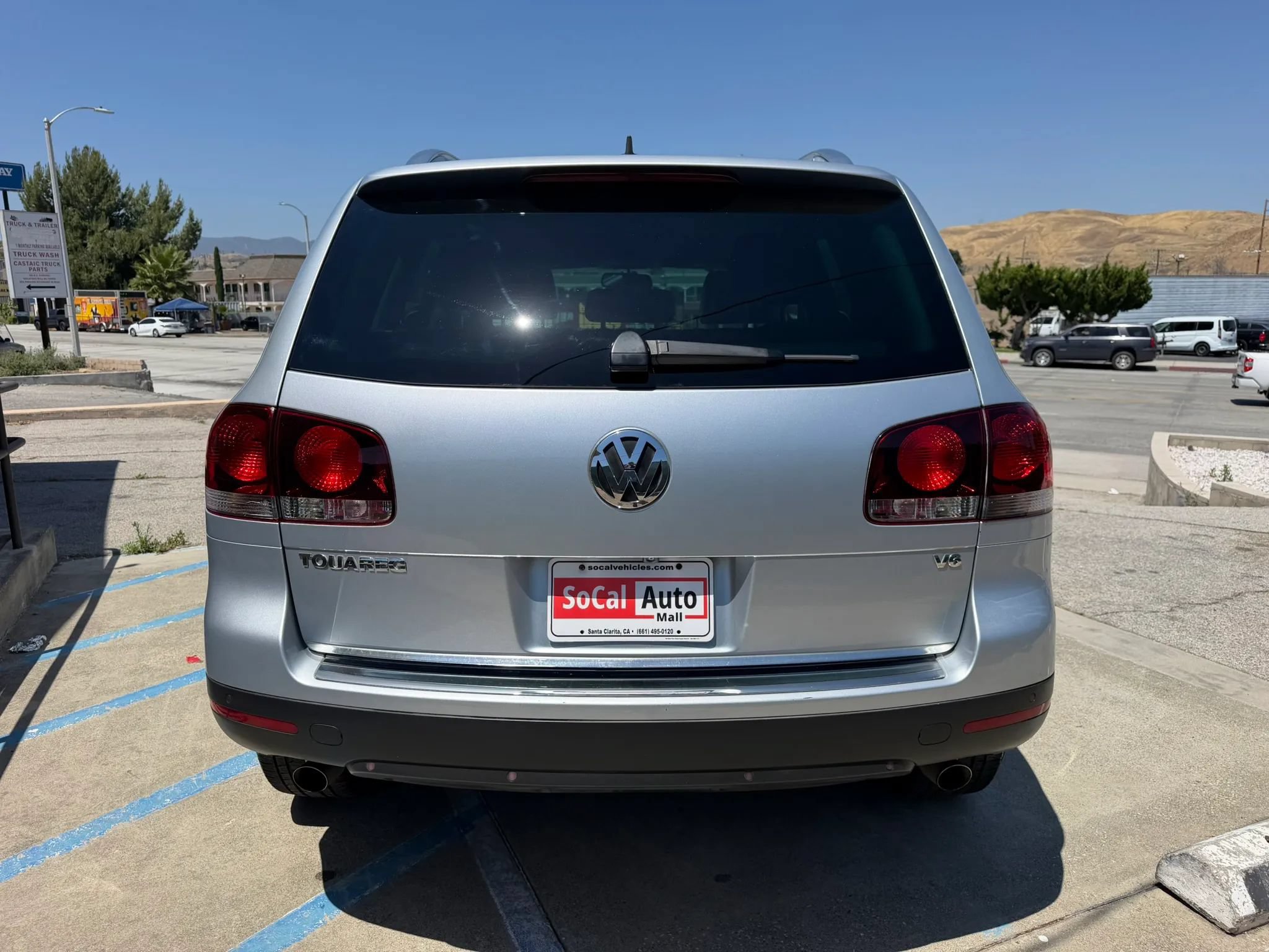 Used 2008 Volkswagen Touareg V6 AWD/4WD image 4