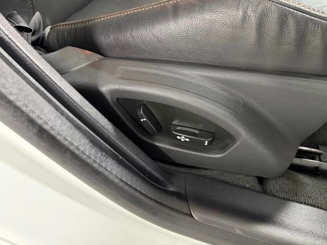 Used 2017 Volvo V60 T5 Cross Country w/ Convenience Package AWD/4WD image 24