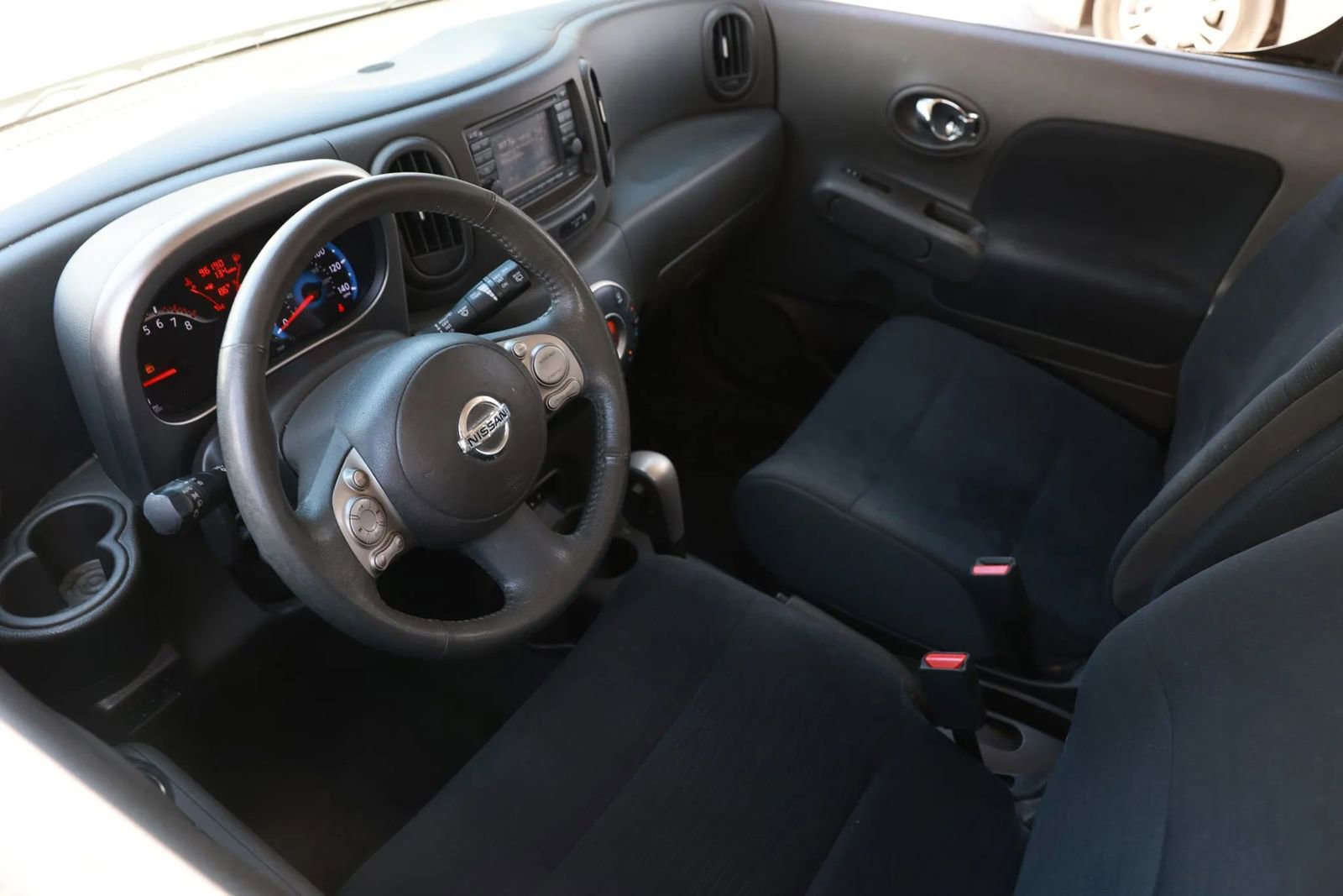 Used 2013 Nissan Cube 1.8 SL w/ SL Preferred Pkg FWD image 12