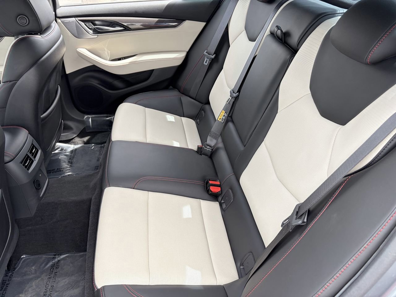Certified 2021 Cadillac CT5 V w/ Premium Package image 18