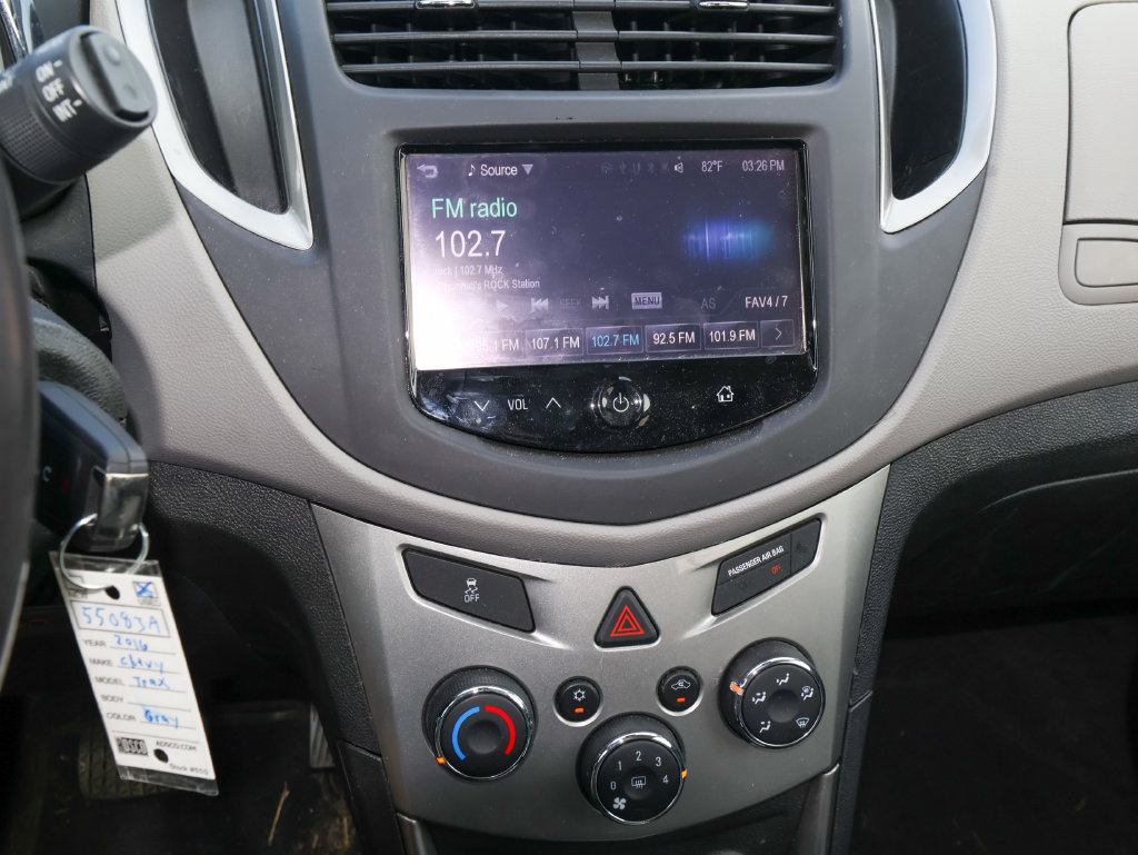 Used 2016 Chevrolet Trax LT w/ LT Convenience Package FWD image 7