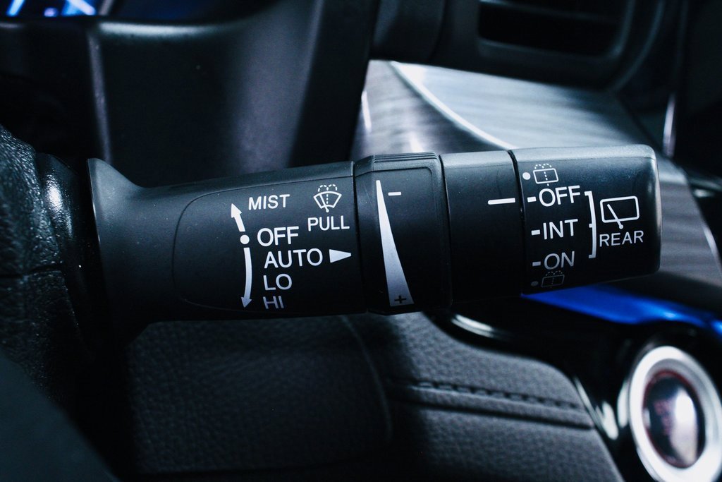 Used 2023 Honda Odyssey Elite image 15