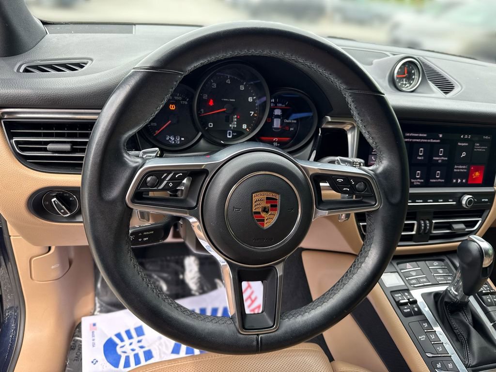 Used 2019 Porsche Macan AWD/4WD image 11