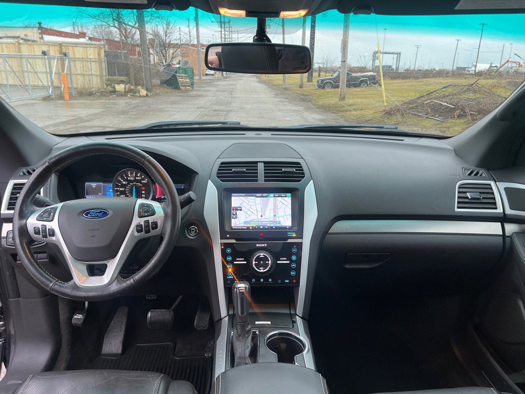 Used 2015 Ford Explorer Sport w/ Equipment Group 401A image 9