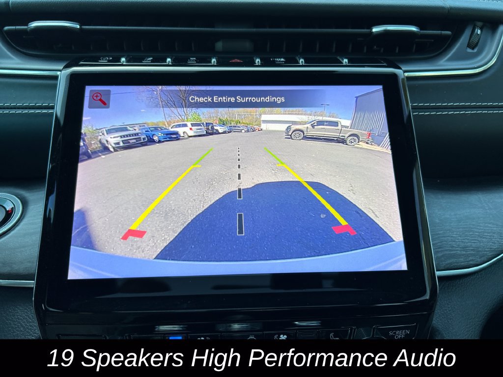 Certified 2023 Jeep Grand Cherokee Overland w/ Luxury Tech Group IV AWD/4WD image 24