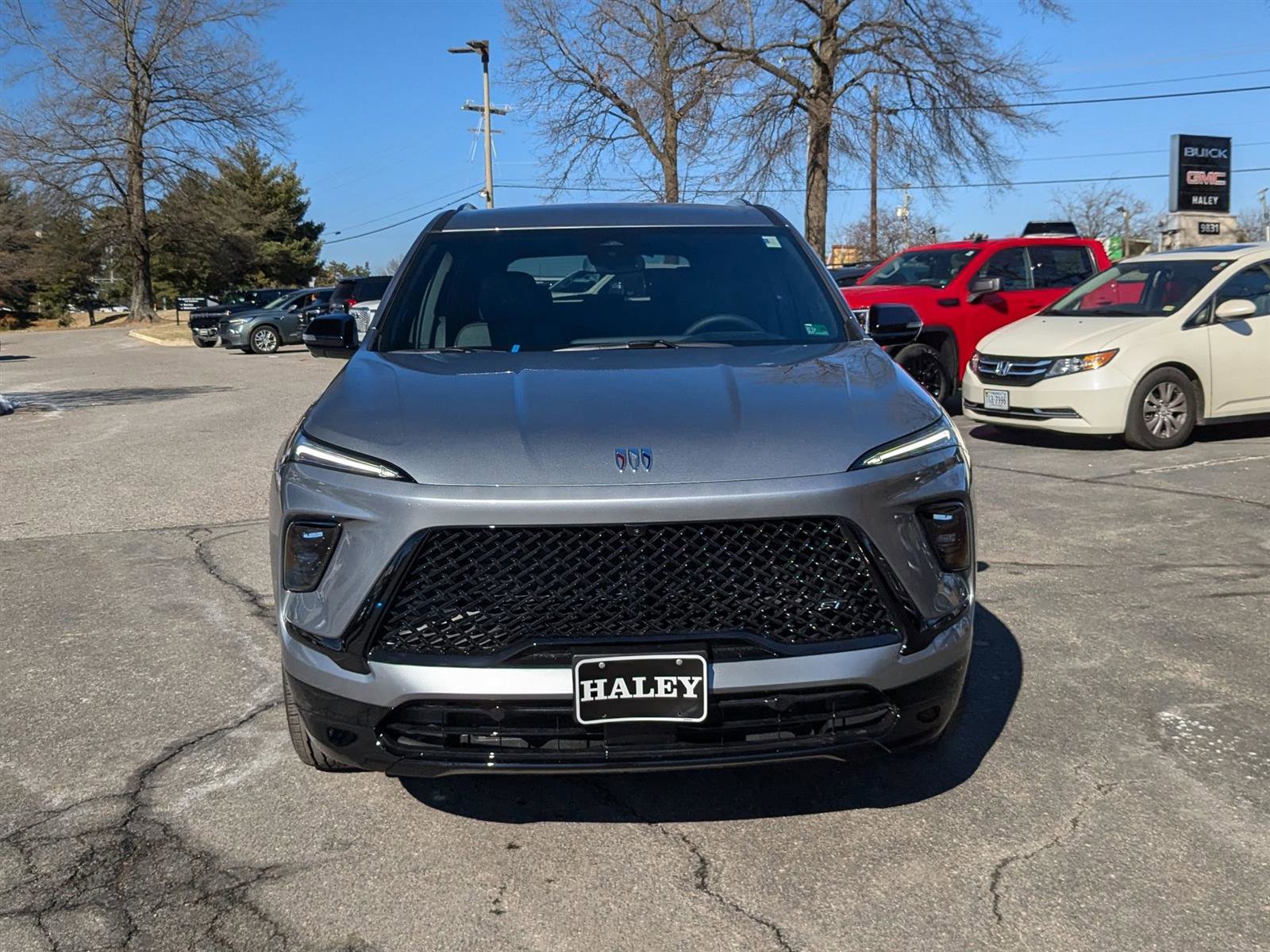 New 2025 Buick Enclave Sport Touring w/ Power Package image 8