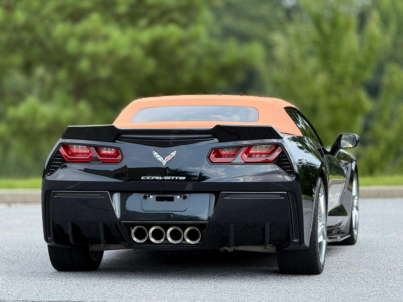 Used 2015 Chevrolet Corvette Stingray Convertible w/ 3LT Preferred Equipment Group RWD image 7