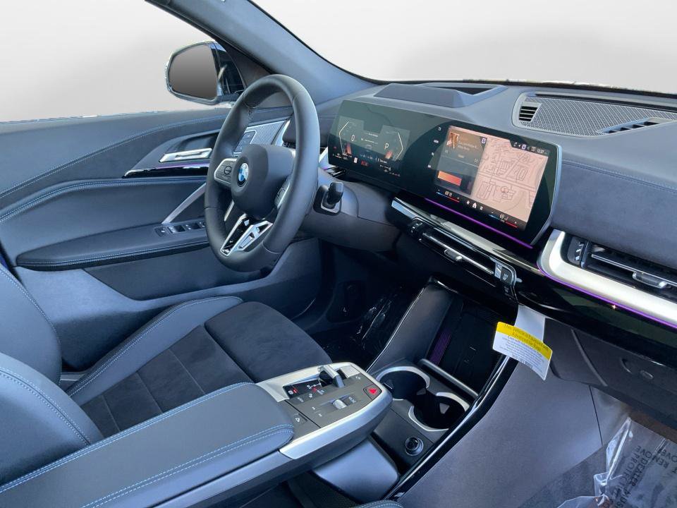 New 2027 BMW X2 xDrive28i AWD/4WD image 32