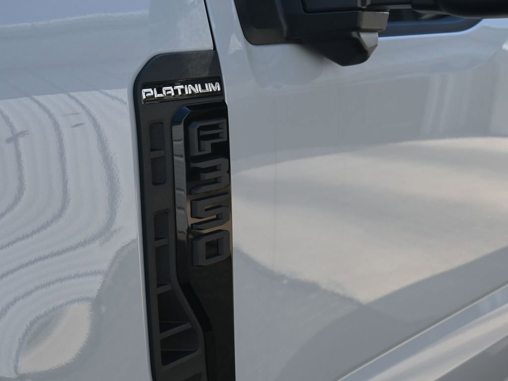 Used 2025 Ford F350 Platinum image 15