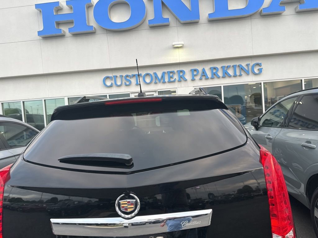 Used 2016 Cadillac SRX Luxury w/ Driver Awareness Package image 5