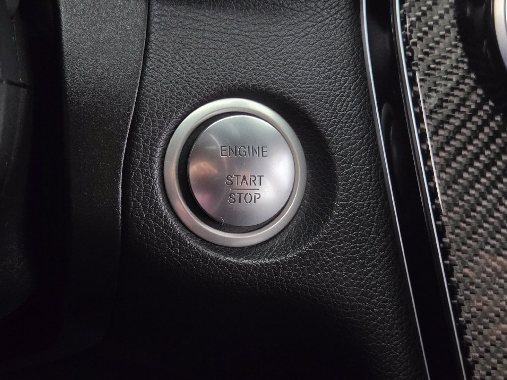 Used 2019 Mercedes-Benz GLC 63 AMG 4MATIC Coupe image 34