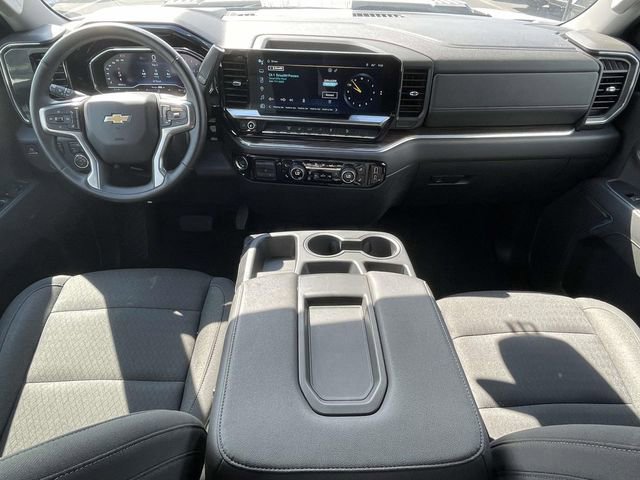 Used 2025 Chevrolet Silverado 2500 LT image 12
