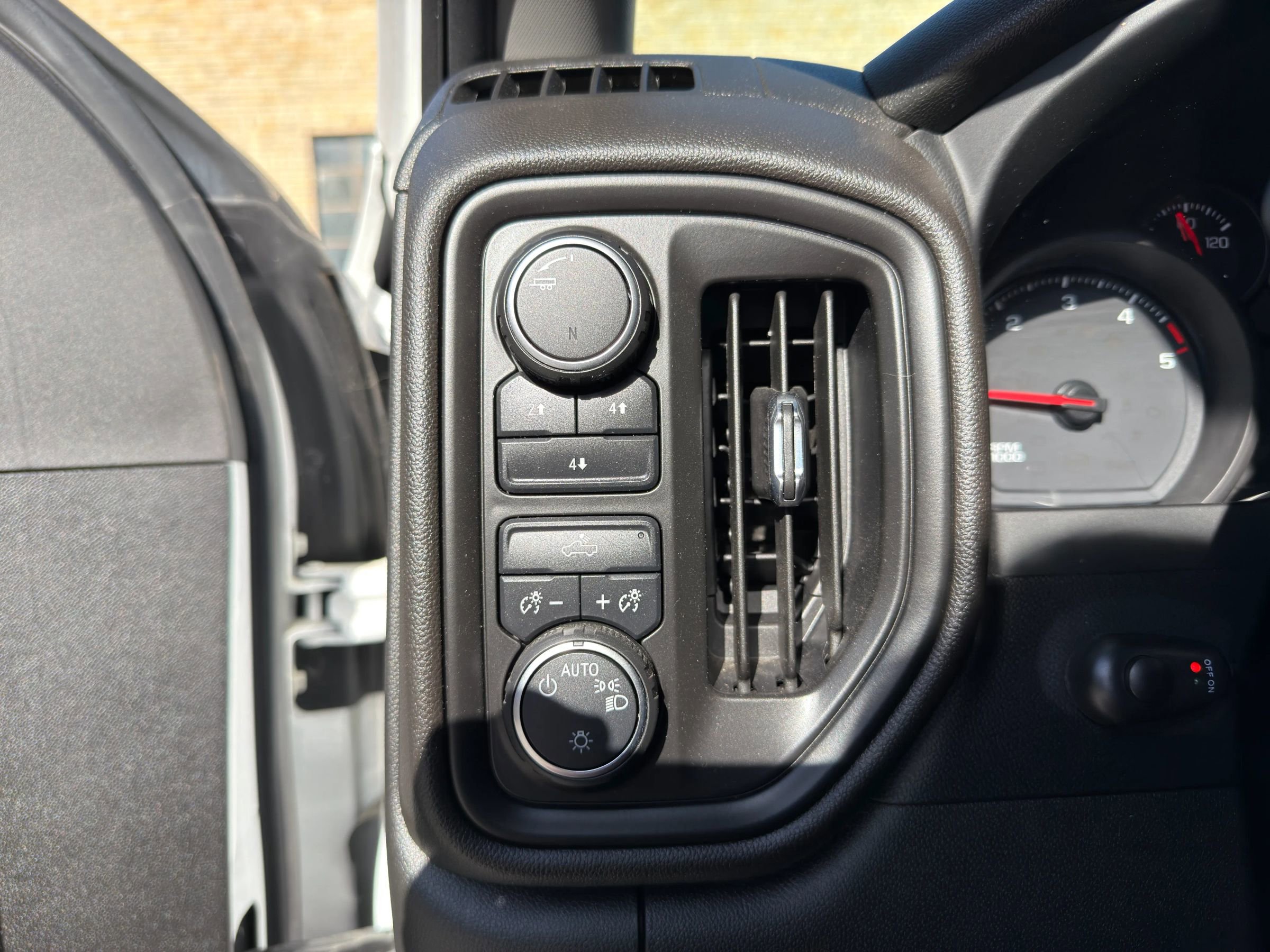 Used 2023 Chevrolet Silverado 2500 W/T w/ Gooseneck/5TH Wheel Package image 23