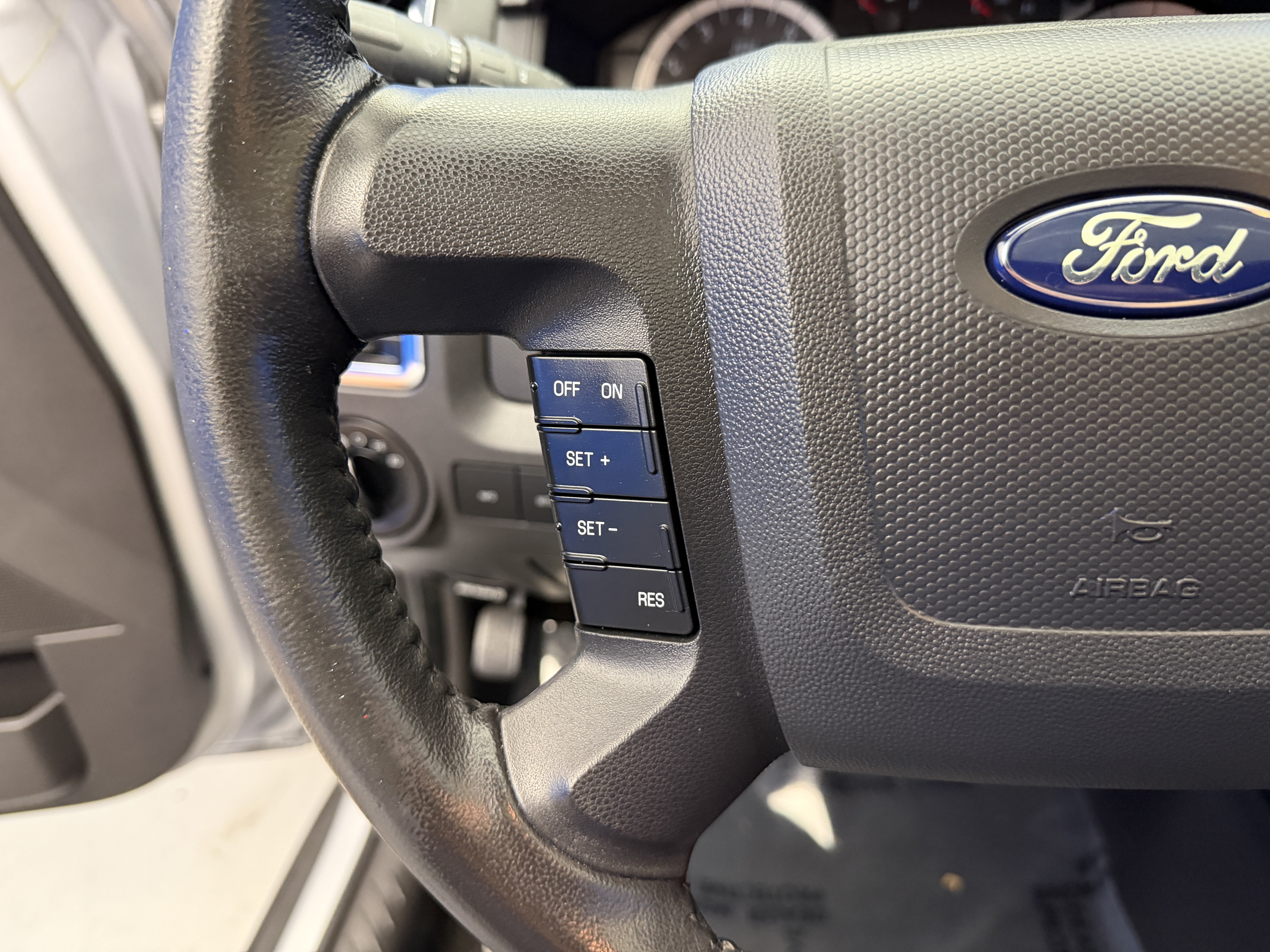 Used 2012 Ford Escape Limited FWD image 16