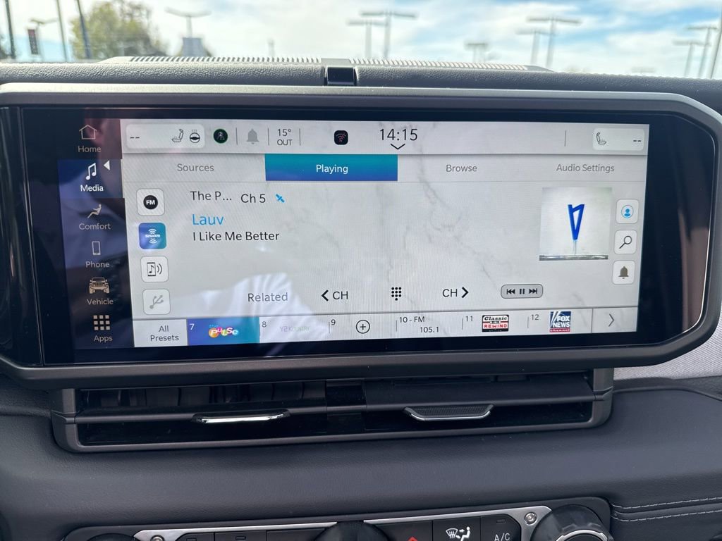 Certified 2025 Jeep Wrangler Unlimited Sahara w/ Safety Group image 23